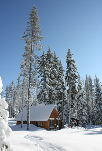 featured snow home